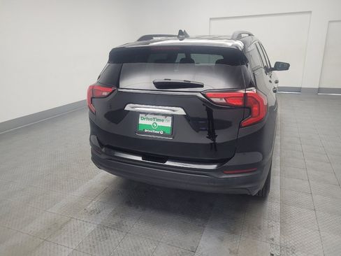 Used 2019 GMC Terrain SLE w/ Driver Convenience Package image 7