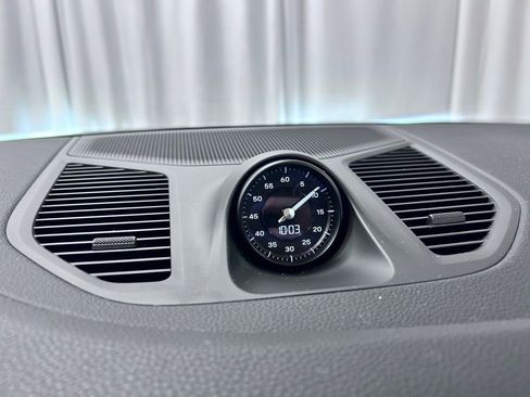 Used 2026 Porsche Cayenne Coupe image 21