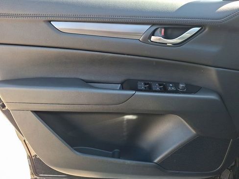 Used 2025 MAZDA CX-5 AWD 2.5 S w/ Preferred Package image 13