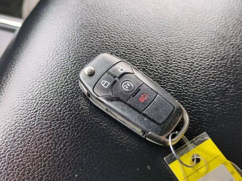 Used 2017 Ford F250 XLT w/ XLT Premium Package image 41