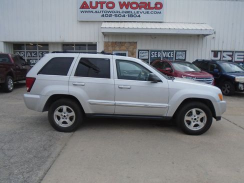 Used 2005 Jeep Grand Cherokee Limited image 1
