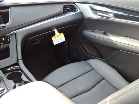 New 2026 Cadillac XT5 Premium Luxury w/ Driver Assist Package image 11