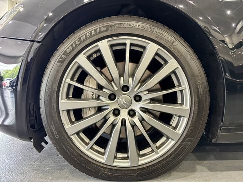 Used 2017 Maserati Ghibli RWD image 47