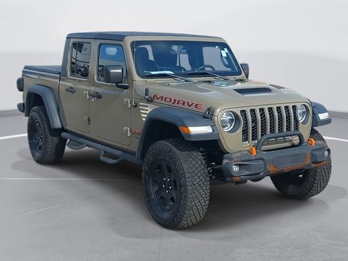 Used 2020 Jeep Gladiator Mojave image 3
