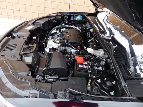 Used 2025 Honda HR-V LX image 15