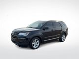 Used 2019 Ford Explorer XLT image 4