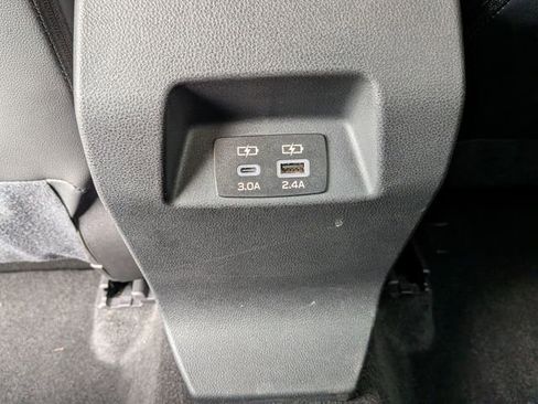 Used 2025 Subaru Crosstrek 2.5i Limited AWD/4WD image 28