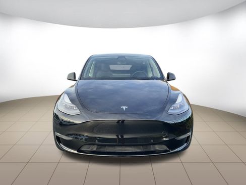 Used 2022 Tesla Model Y Performance image 2