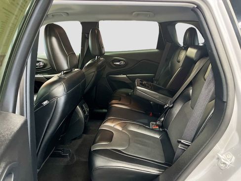 Used 2022 Jeep Cherokee Latitude Lux image 23