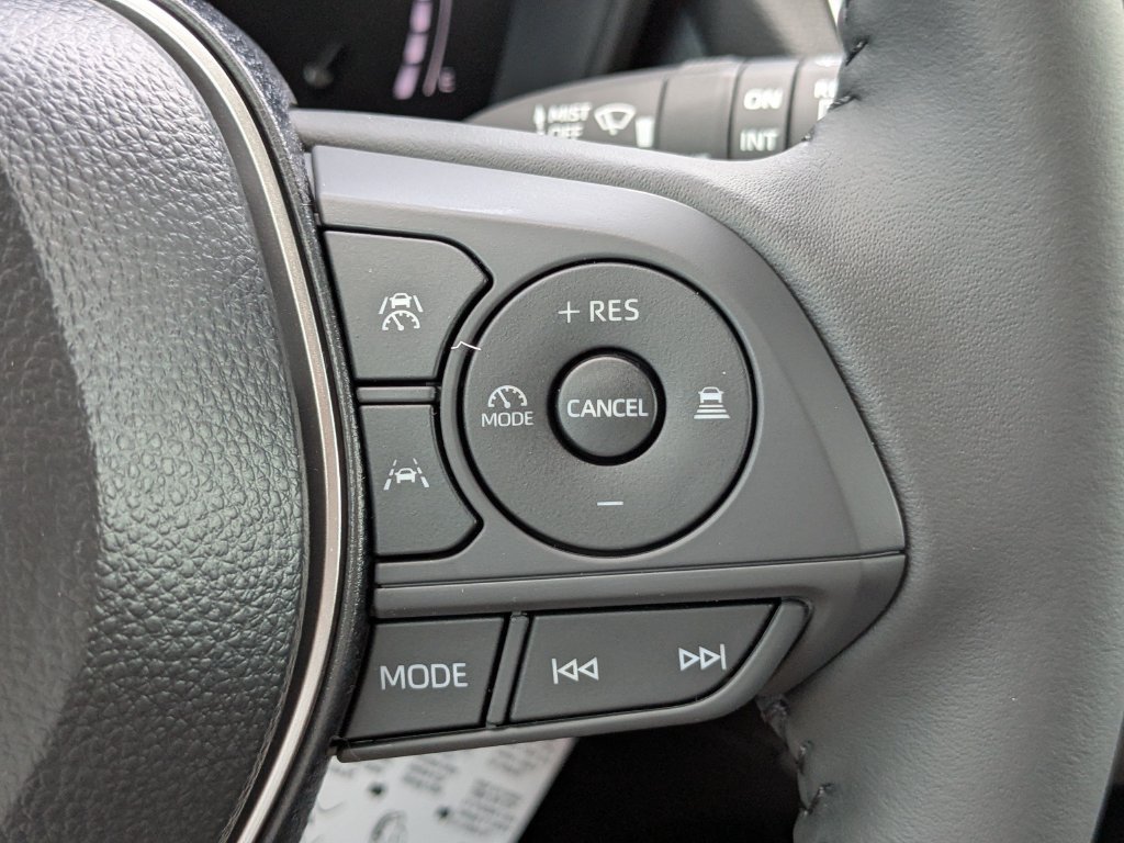 New 2026 Toyota Corolla Cross LE FWD image 22