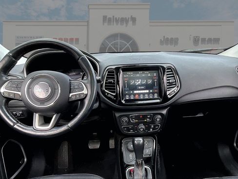 Certified 2021 Jeep Compass Limited w/ Sun and Sound Group image 15