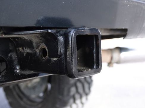 Used 2017 Chevrolet Silverado 1500 High Country image 63