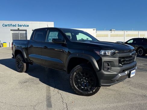 New 2026 Chevrolet Colorado Trail Boss image 2