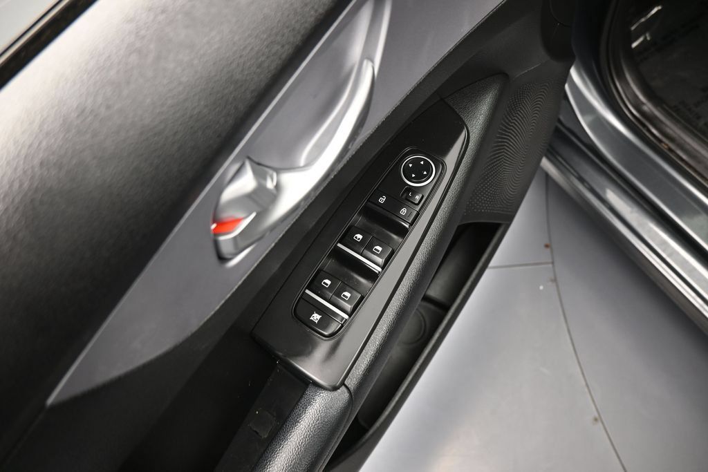 Used 2024 Kia Forte LXS FWD image 14