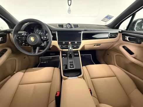 New 2025 Porsche Macan Turbo image 20