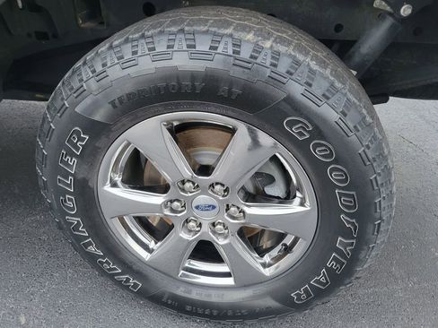 Certified 2020 Ford F150 XLT w/ Equipment Group 302A Luxury image 5