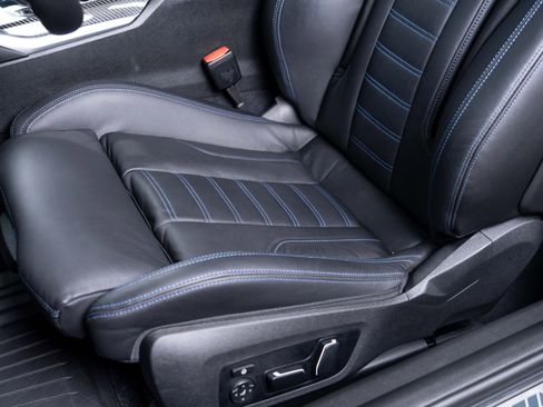 Used 2024 BMW M2 w/ Lighting Package image 38