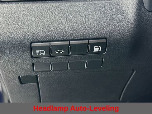 Used 2019 Lexus RX 450h AWD image 15