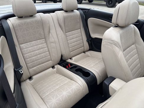 Used 2016 Buick Cascada Premium image 16