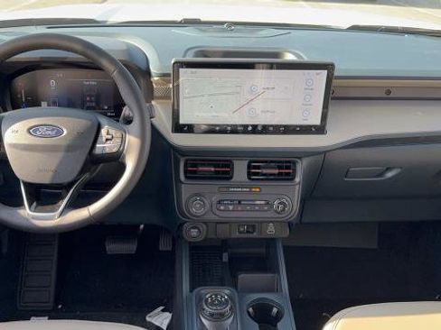 New 2025 Ford Maverick Lariat w/ 4K Tow Package image 13