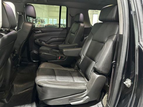 Used 2015 Chevrolet Suburban LT AWD/4WD image 43