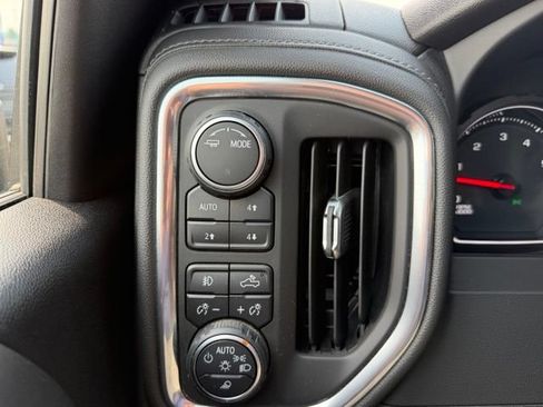 Used 2022 Chevrolet Silverado 2500 LT w/ Convenience Package AWD/4WD image 24
