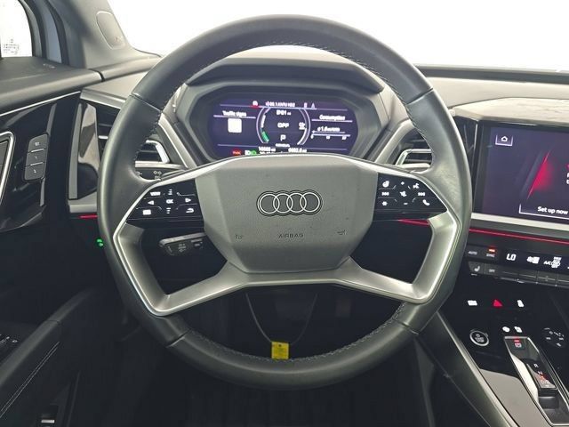 Used 2023 Audi Q4 e-tron Premium Plus w/ Premium Plus AWD/4WD image 6