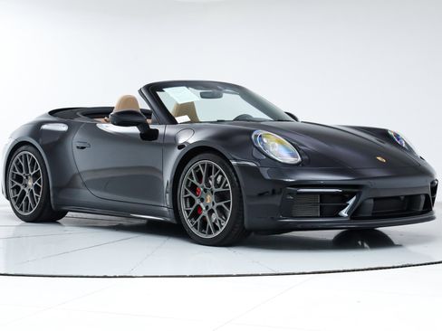 Used 2024 Porsche 911 Carrera S image 12