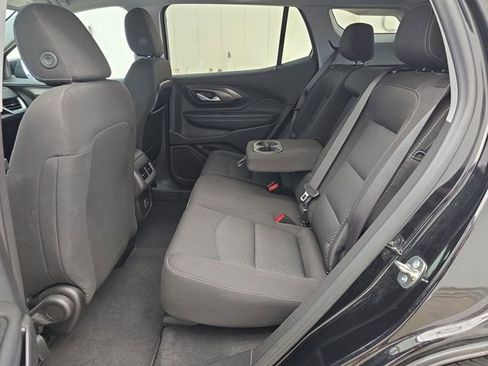 Used 2024 GMC Terrain SLE image 23