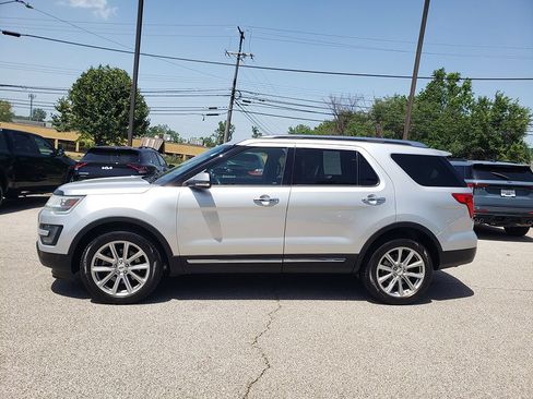 Used 2016 Ford Explorer Limited AWD/4WD image 8