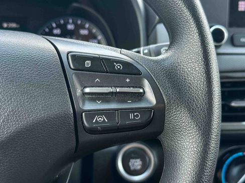 Used 2022 Hyundai Kona SEL image 27