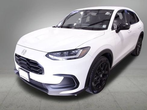 Certified 2024 Honda HR-V Sport image 1