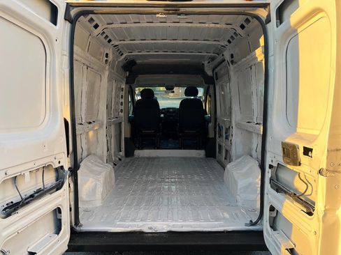 Used 2021 RAM ProMaster 2500 image 15