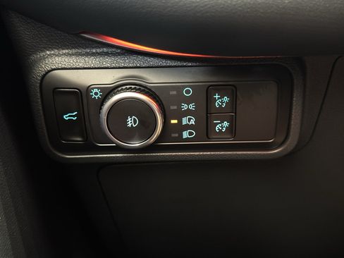 Used 2025 Ford Explorer ST w/ Sun And Sound Package AWD/4WD image 34