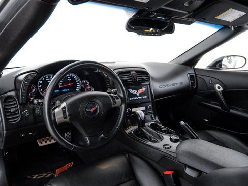 Used 2011 Chevrolet Corvette Grand Sport w/ Preferred Equipment Group RWD image 14