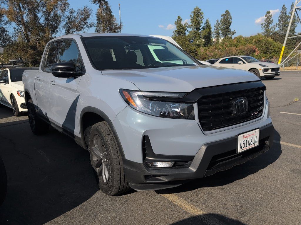 Used 2023 Honda Ridgeline Sport image 1