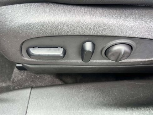 Used 2022 Buick Encore GX Select w/ Experience Buick Package AWD/4WD image 19