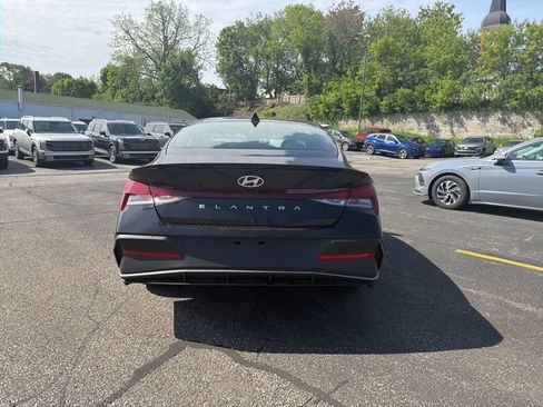 New 2026 Hyundai Elantra Sport FWD image 6