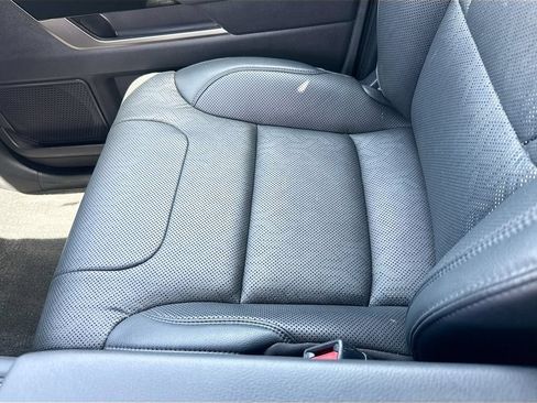 Used 2024 Toyota Tundra Limited AWD/4WD image 18