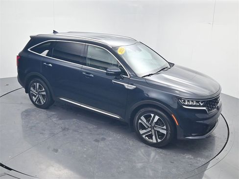 Certified 2023 Kia Sorento EX image 45