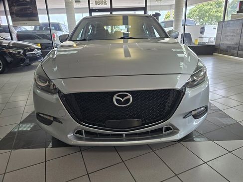 Used 2017 MAZDA MAZDA3 Sport image 2