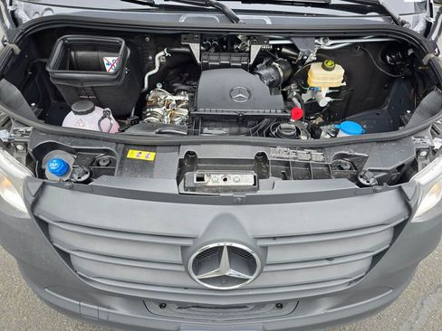 New 2025 Mercedes-Benz Sprinter 2500 image 10