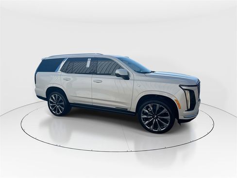 Used 2025 Cadillac Escalade Premium Luxury w/ Touring Package image 9