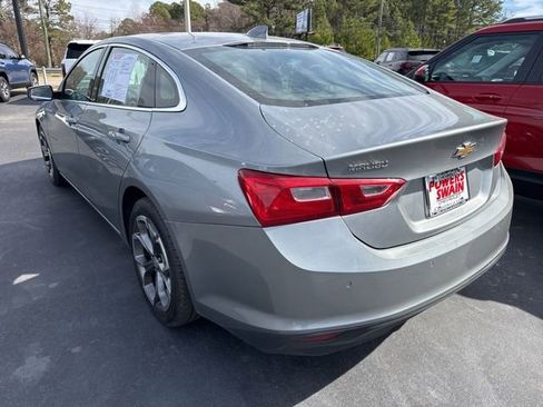 Certified 2024 Chevrolet Malibu LT image 2