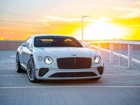 Used 2020 Bentley Continental GT V8 AWD/4WD image 1