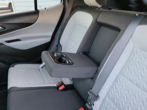 Used 2023 Chevrolet Equinox LT image 45