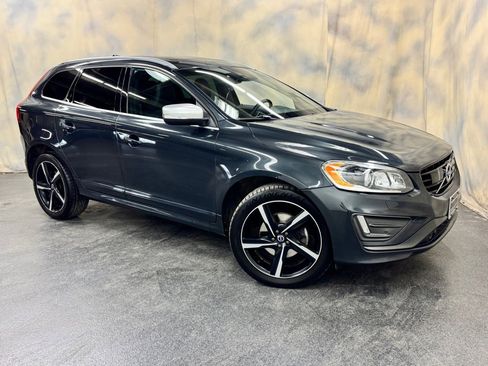 Used 2016 Volvo XC60 T6 R-Design Platinum w/ Climate Package image 8