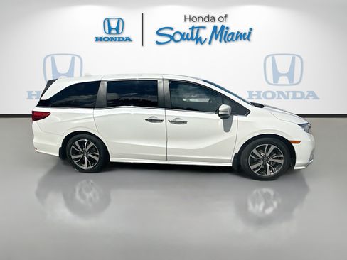 Used 2024 Honda Odyssey Touring image 8