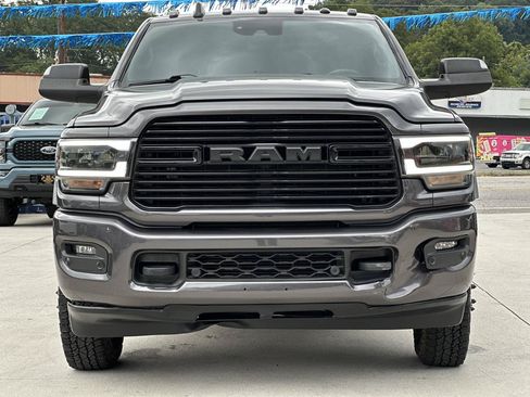 Used 2022 RAM 3500 Laramie AWD/4WD image 2