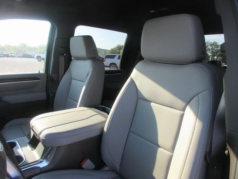 New 2026 GMC Sierra 2500 SLT AWD/4WD image 13